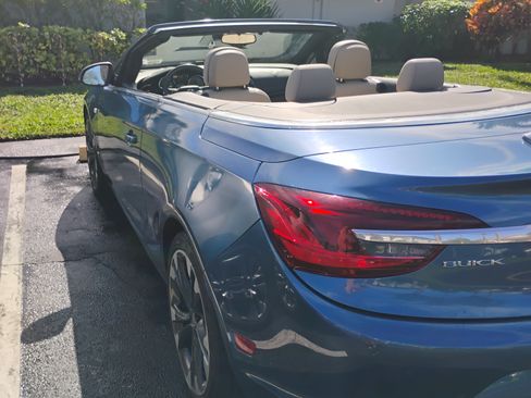 Used 2016 Buick Cascada Premium image 11