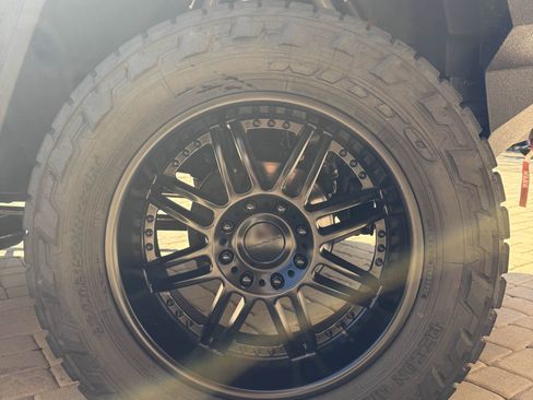 Used 2003 HUMMER H2 Luxury w/ Preferred Equipment Group image 14