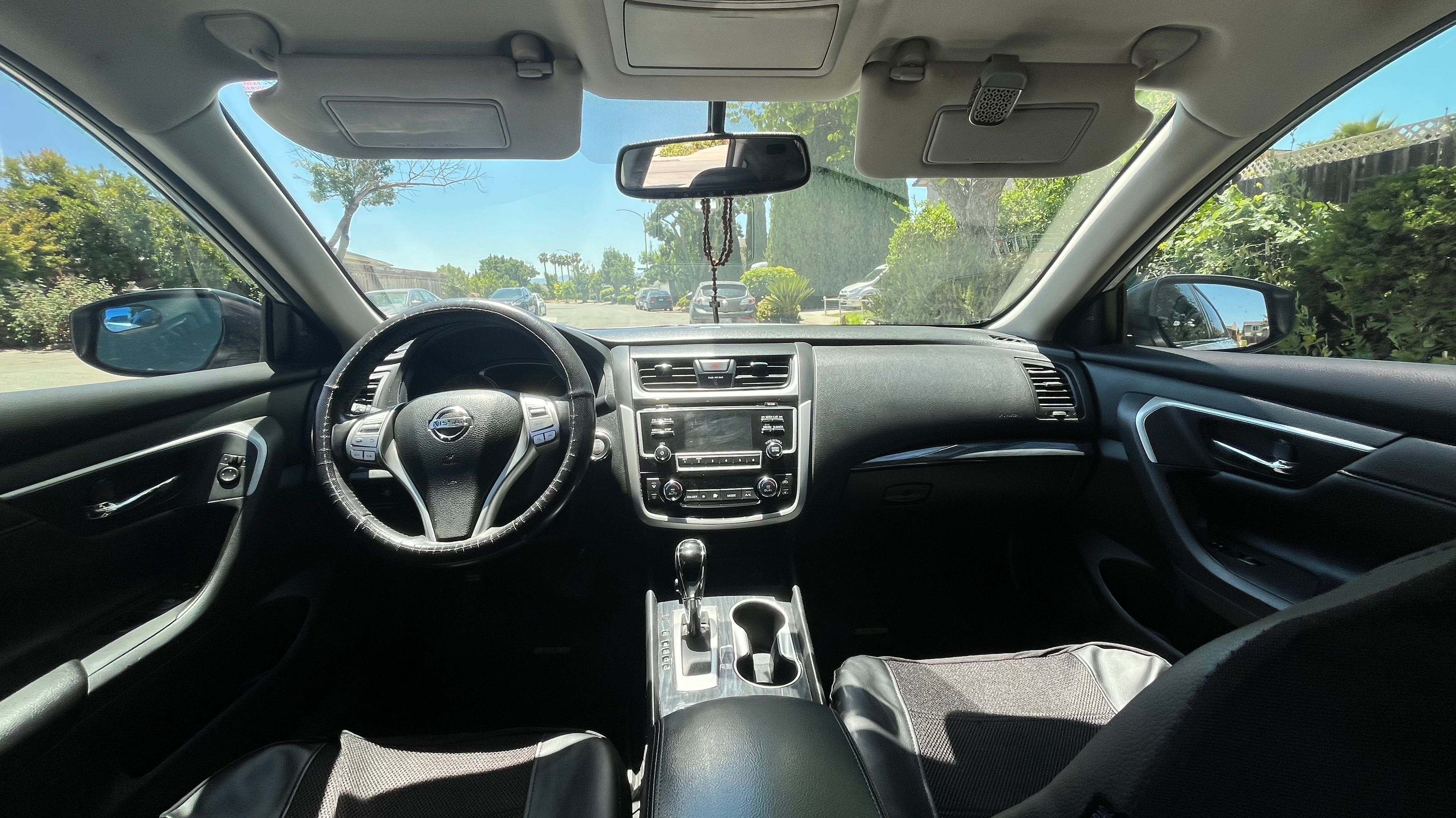 Used 2018 Nissan Altima 2.5 SL FWD image 12