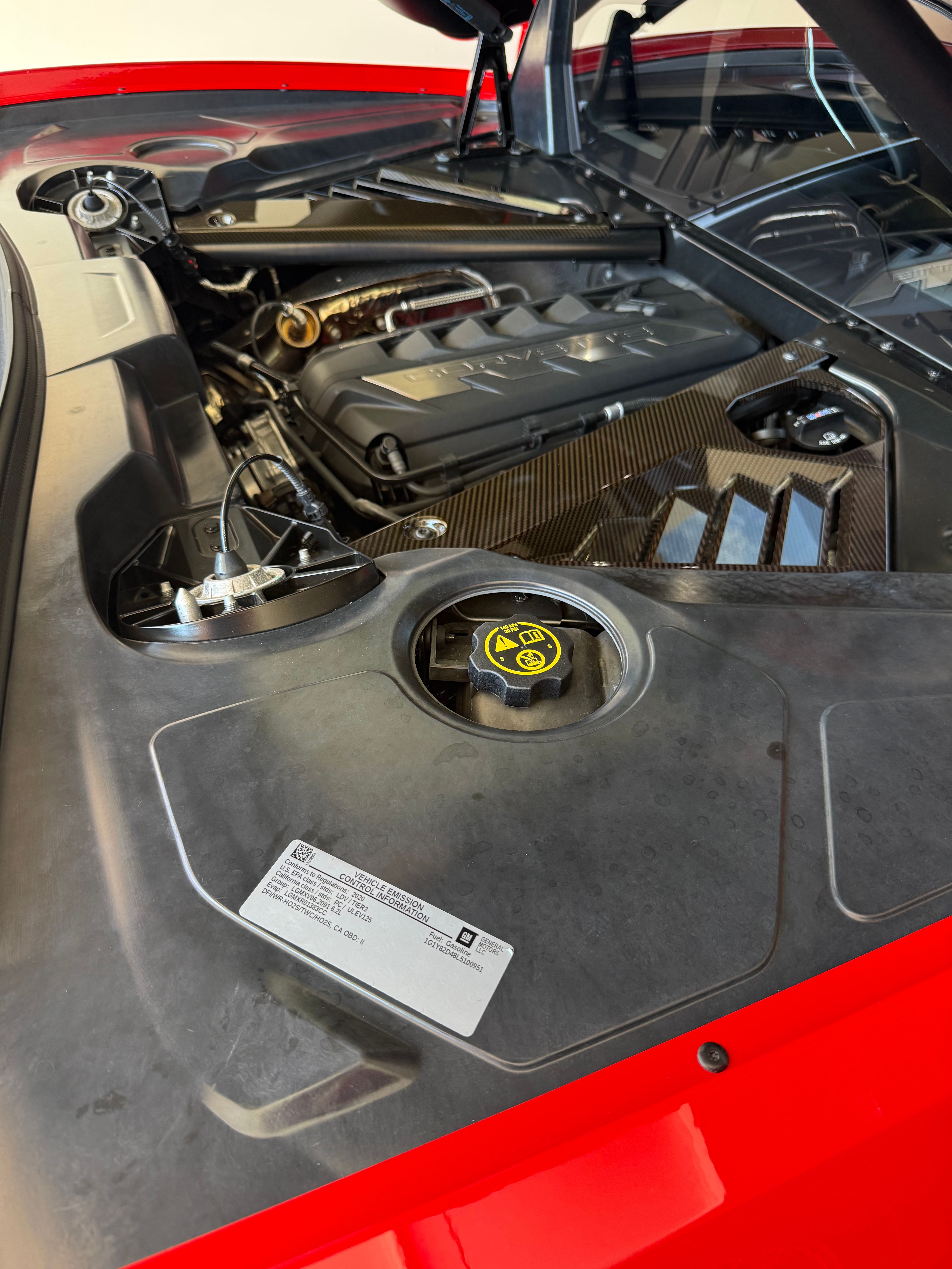Used 2020 Chevrolet Corvette Stingray Premium Cpe w/ 3LT Preferred Equipment Group RWD image 4