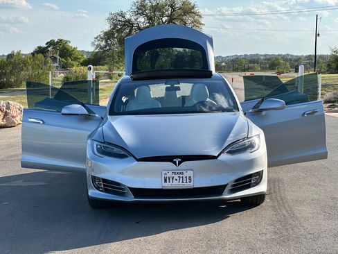 Used 2018 Tesla Model S P100D AWD/4WD image 6