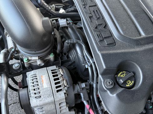 Used 2022 RAM 1500 Big Horn AWD/4WD image 12