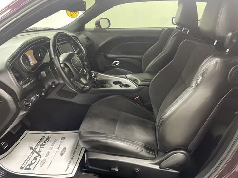 Used 2021 Dodge Challenger R/T w/ Plus Package image 10