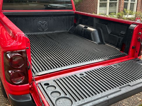 Used 2006 Dodge Dakota SLT image 9