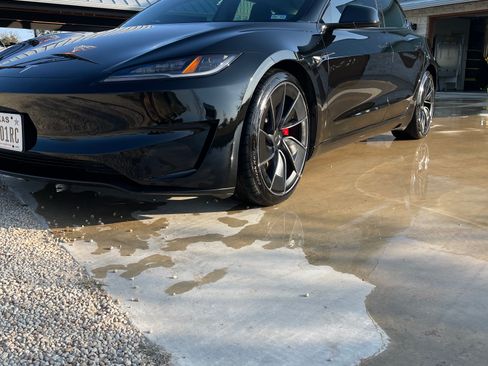 Used 2024 Tesla Model 3 Performance AWD/4WD image 18