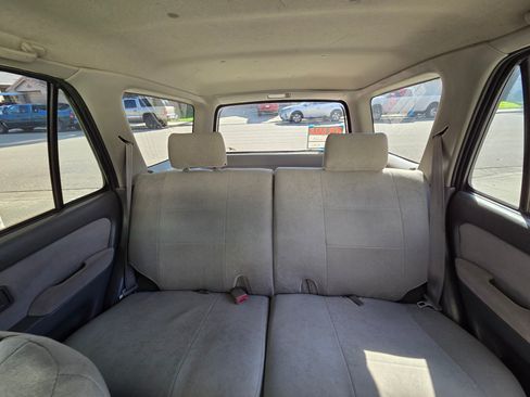 Used 2001 Toyota 4Runner SR5 image 18