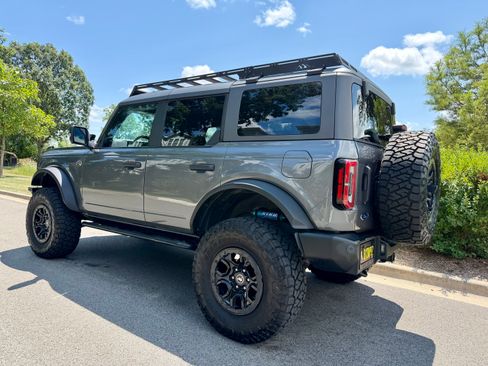Used 2022 Ford Bronco Wildtrak AWD/4WD image 6