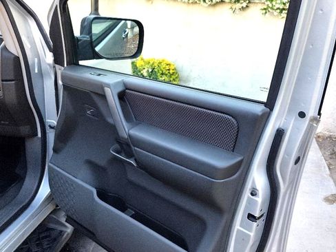 Used 2006 Nissan Armada SE image 11