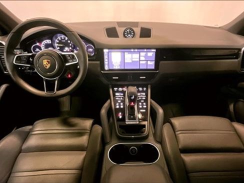Used 2021 Porsche Cayenne E-Hybrid image 9