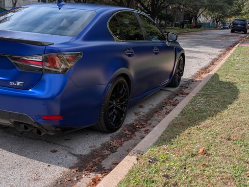 Used 2017 Lexus GS F image 9