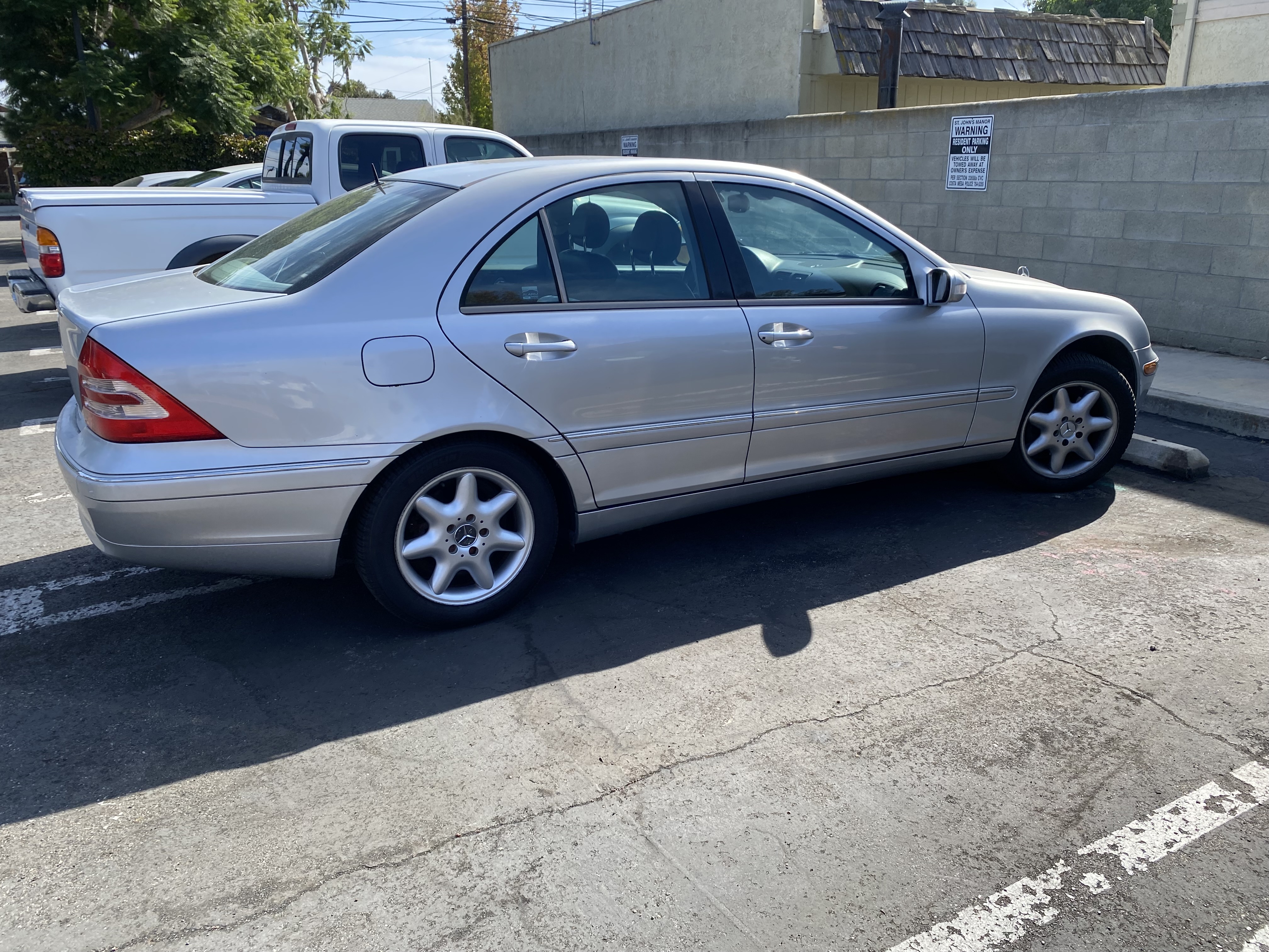 Used 2003 Mercedes-Benz C 240 Sedan image 5
