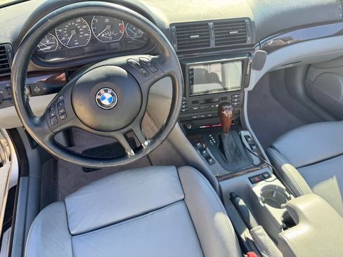 Used 2001 BMW 330Ci Convertible image 2