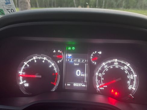 Used 2021 Toyota 4Runner TRD Off-Road Premium w/ Moonroof Package image 9