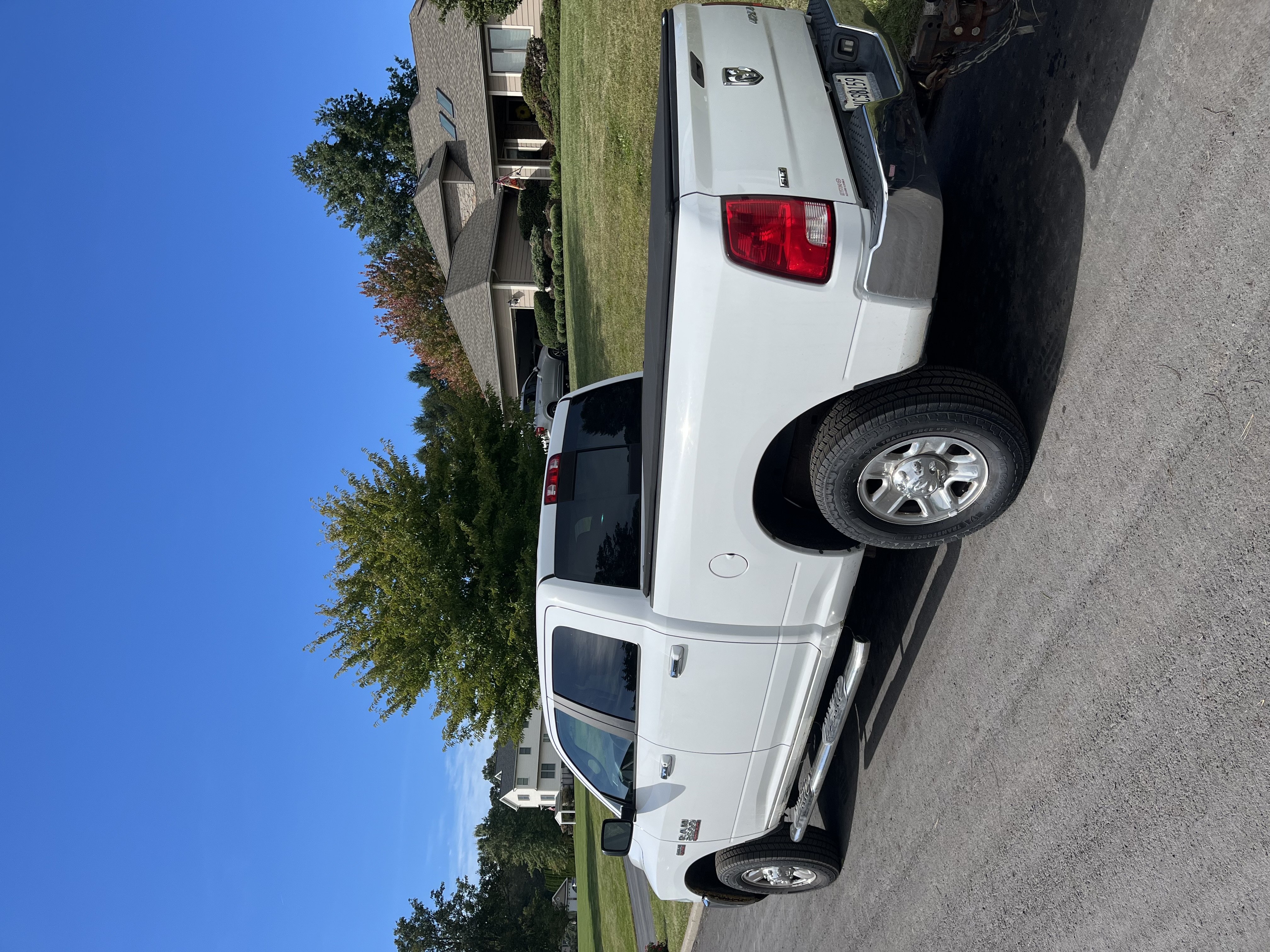 Used 2014 RAM 2500 SLT AWD/4WD image 5