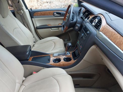 Used 2012 Buick Enclave Leather image 12