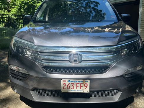 Used 2017 Honda Pilot EX-L image 1