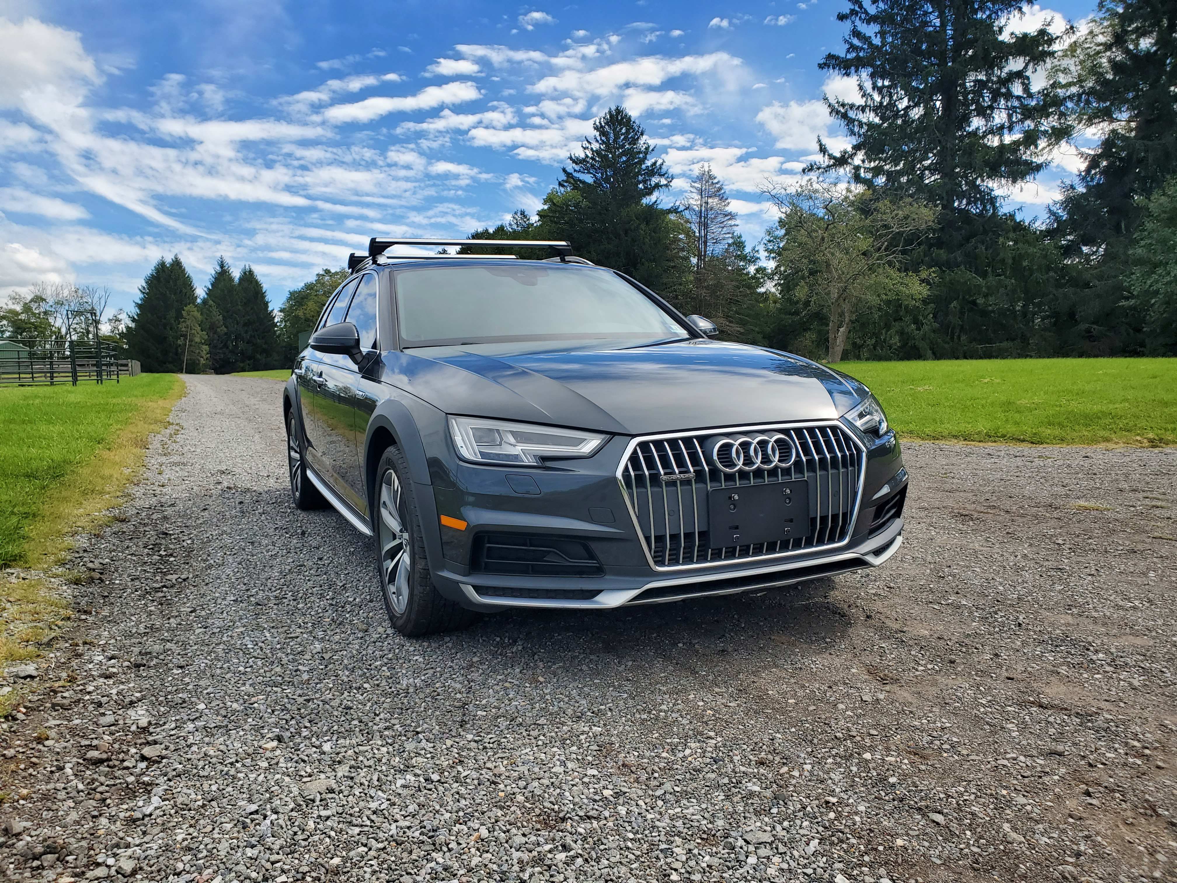 Used 2017 Audi A4 2.0T allroad Premium Plus AWD/4WD image 1