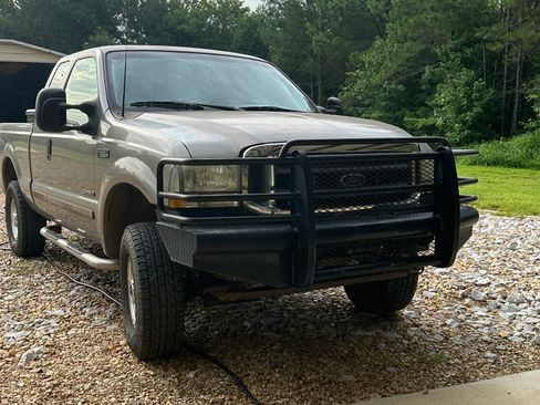 Used 2002 Ford F250 4x4 SuperCab Super Duty image 9