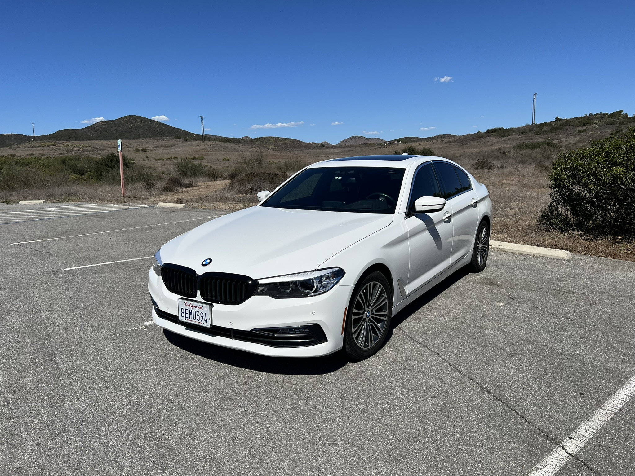 Used 2018 BMW 530i w/ Premium Package RWD image 1