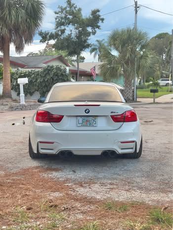 Used 2016 BMW M4 Convertible RWD image 13