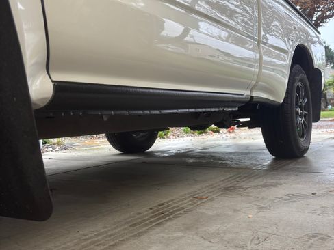 Used 2004 Toyota Tacoma Pickup 2D 6 ft image 9