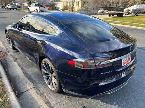 Used 2015 Tesla Model S P85D image 5