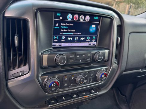 Used 2016 Chevrolet Silverado 1500 LT w/ Texas Edition image 11