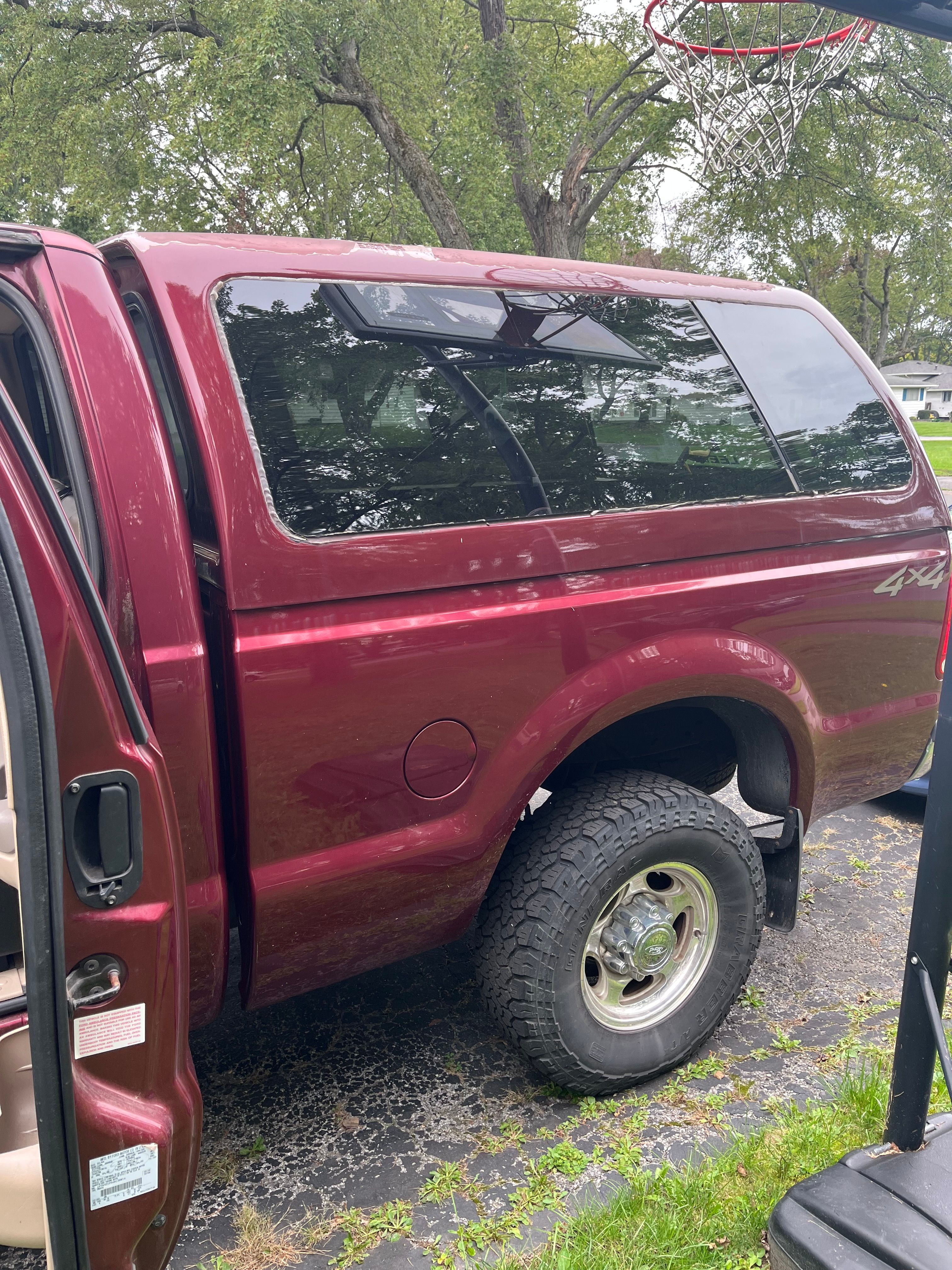 Used 2004 Ford F250 Lariat AWD/4WD image 6