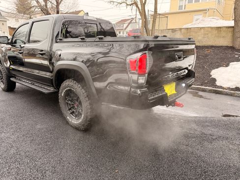 Used 2020 Toyota Tacoma TRD Pro image 11