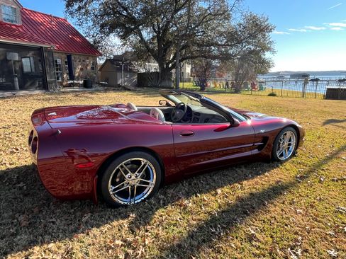 Used 2003 Chevrolet Corvette Convertible w/ Preferred Equipment Group1 image 9