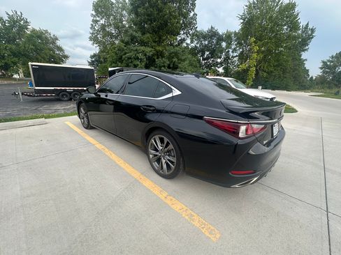 Used 2021 Lexus ES 350 F Sport w/ Accessory Package 2 FWD image 4