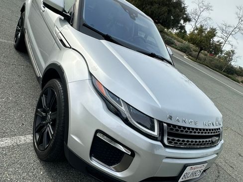 Used 2016 Land Rover Range Rover Evoque HSE image 26