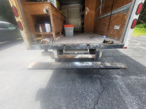 Used 2012 Mercedes-Benz Sprinter 3500 image 6