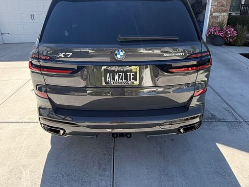Used 2026 BMW X7 xDrive40i w/ M Sport Package AWD/4WD image 6