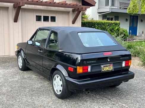 Used 1993 Volkswagen Cabriolet Classic FWD image 4