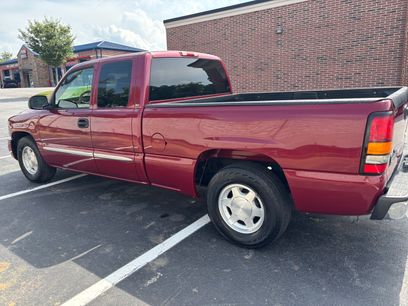 Used 2004 GMC Sierra 1500 SLE w/ Light Duty Power Package