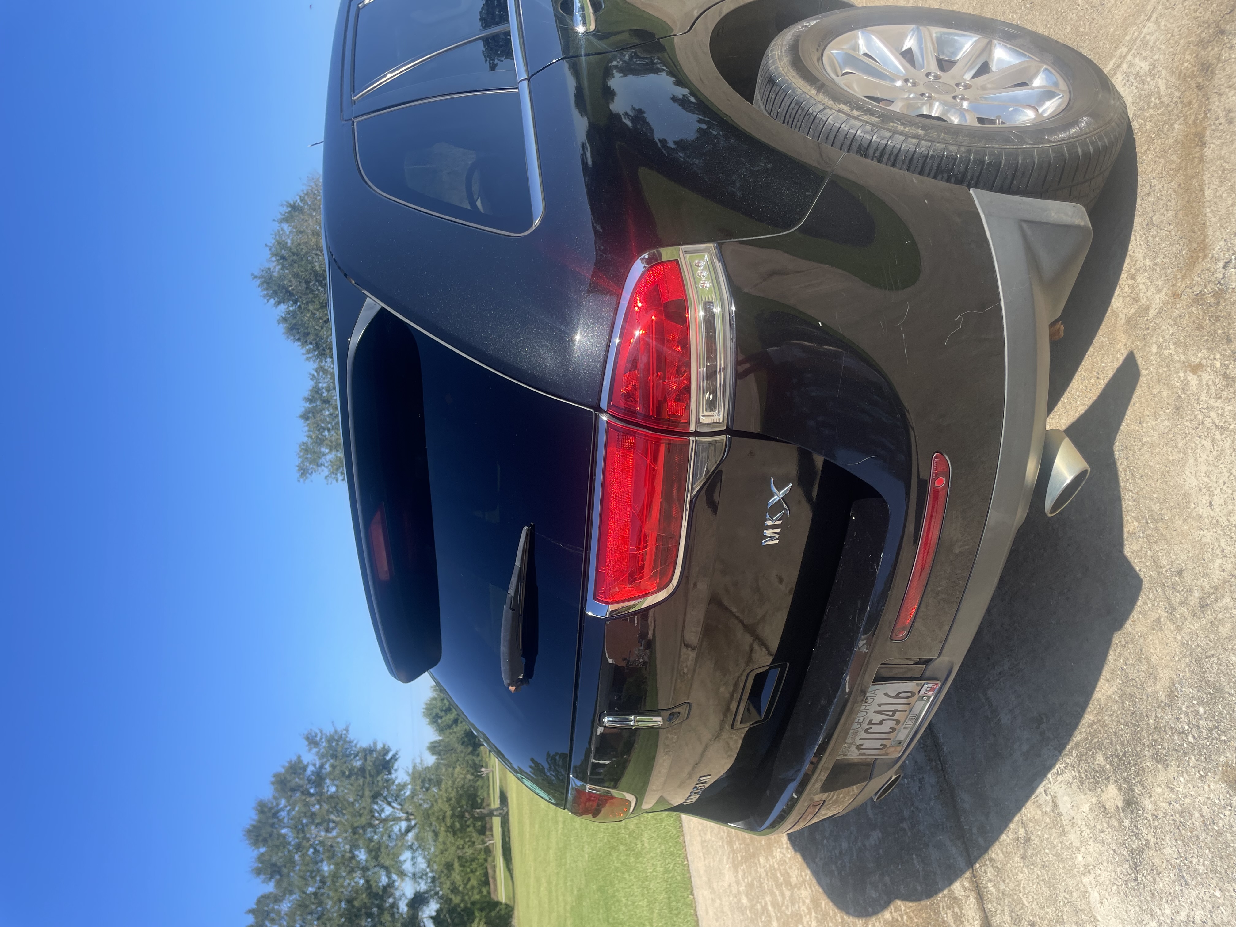 Used 2014 Lincoln MKX FWD w/ Equipment Group 101A image 4