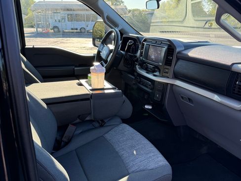 Used 2023 Ford F150 XLT w/ Trailer Tow Package image 5