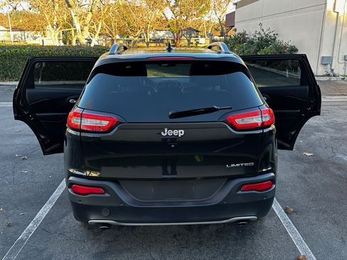 Used 2014 Jeep Cherokee Limited w/ Technology Group image 5