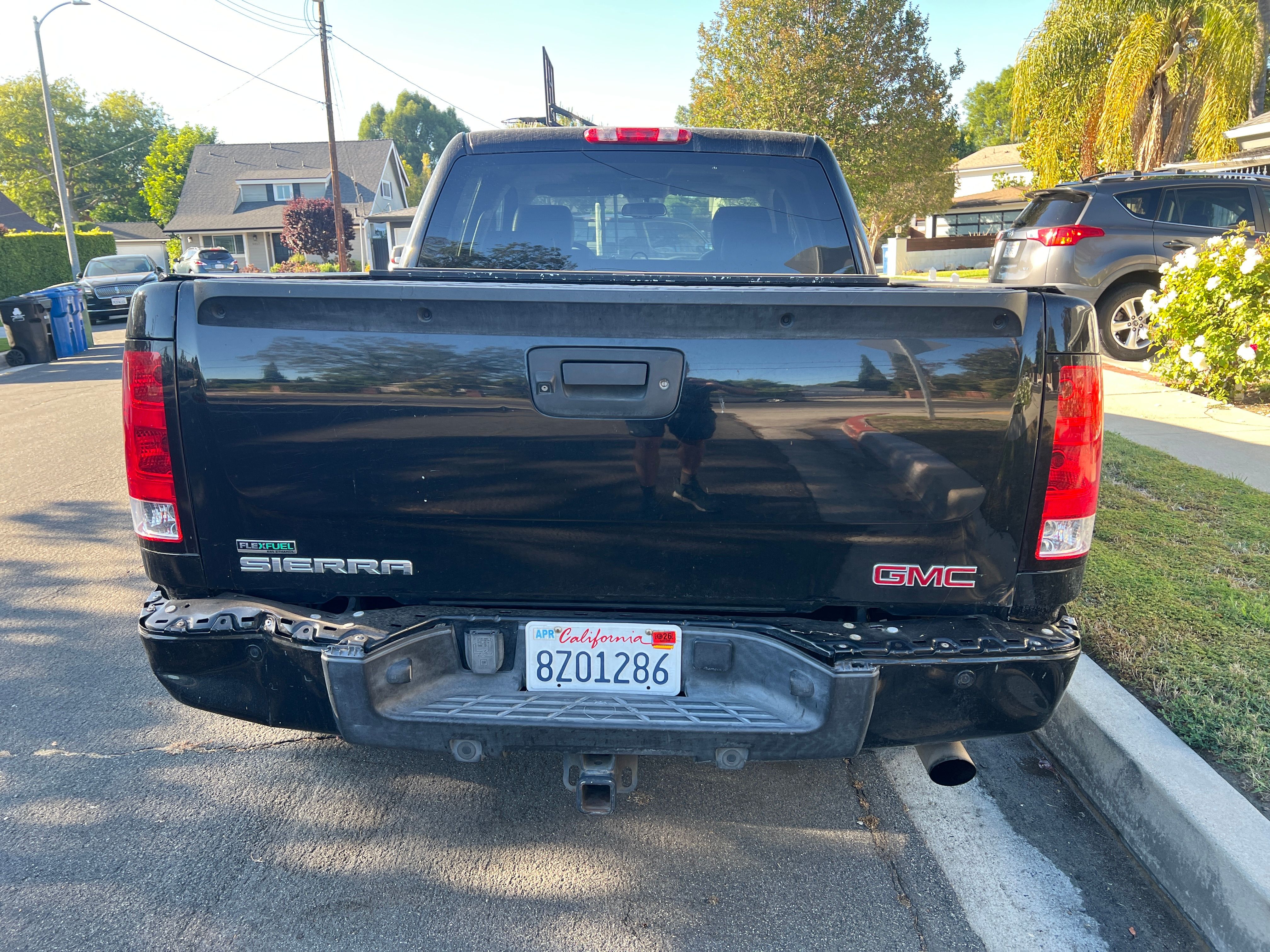 Used 2010 GMC Sierra 1500 Denali AWD/4WD image 5