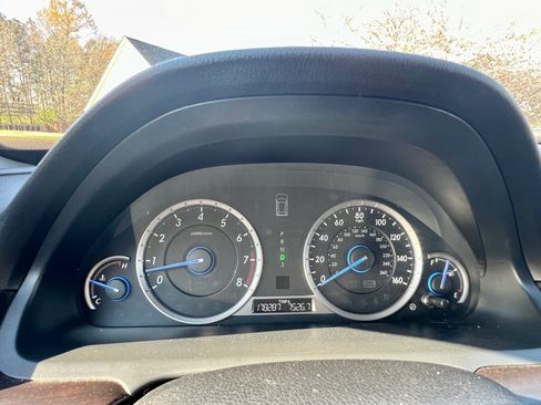 Used 2013 Honda Crosstour EX-L image 10