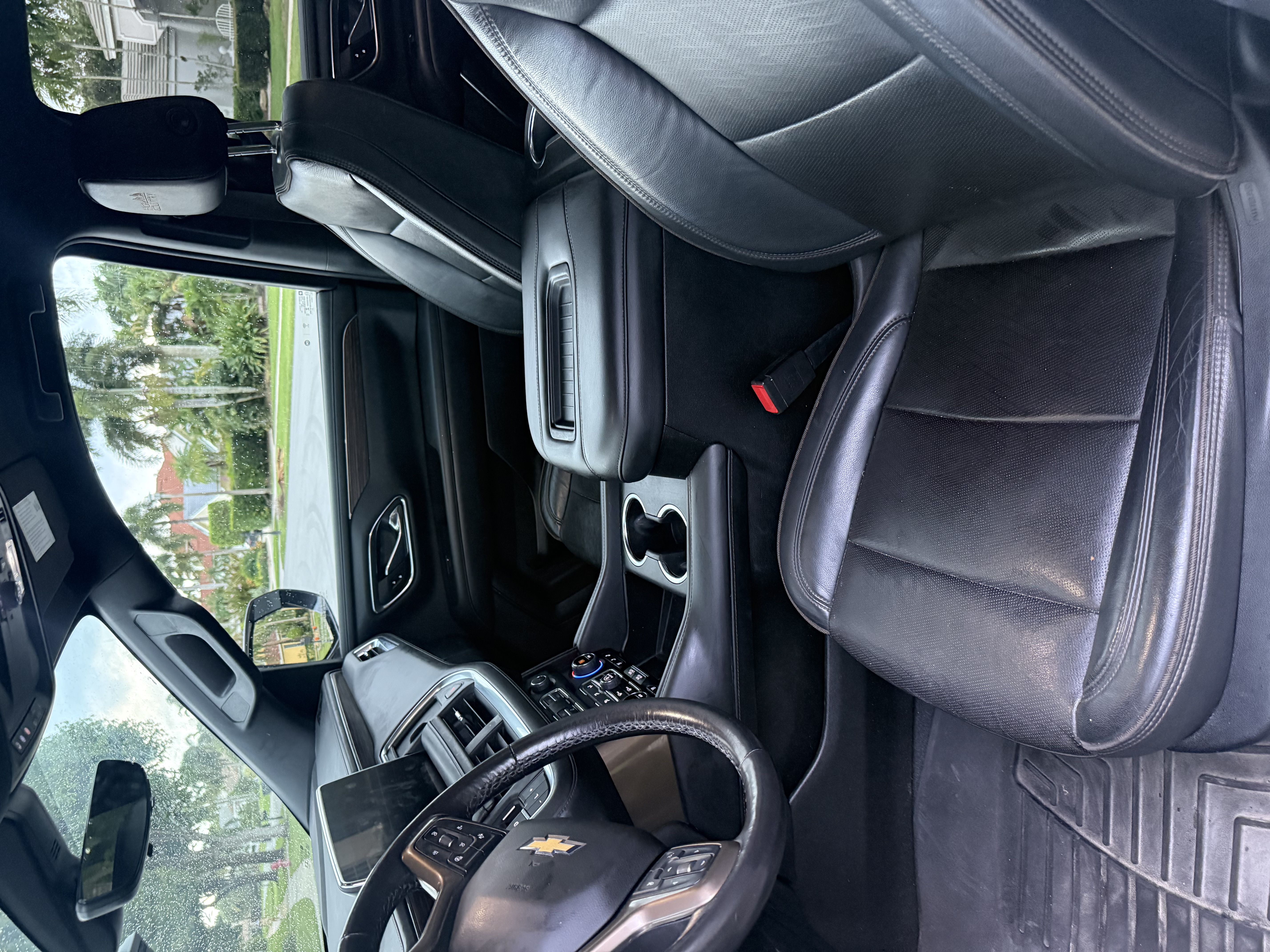 Used 2021 Chevrolet Tahoe High Country AWD/4WD image 4