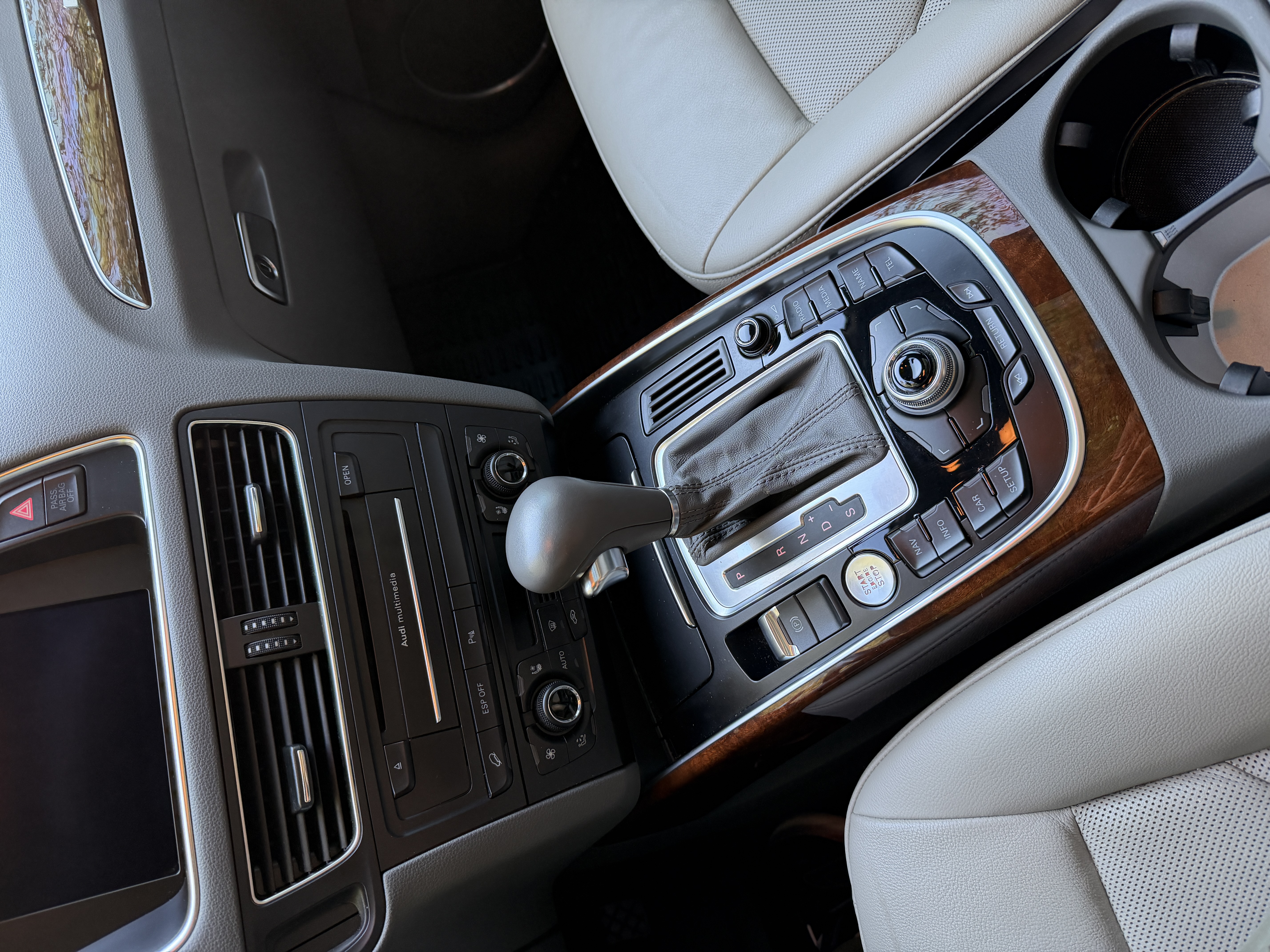 Used 2010 Audi Q5 3.2 Prestige AWD/4WD image 15
