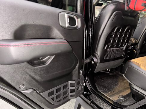 Used 2020 Jeep Gladiator Rubicon image 24