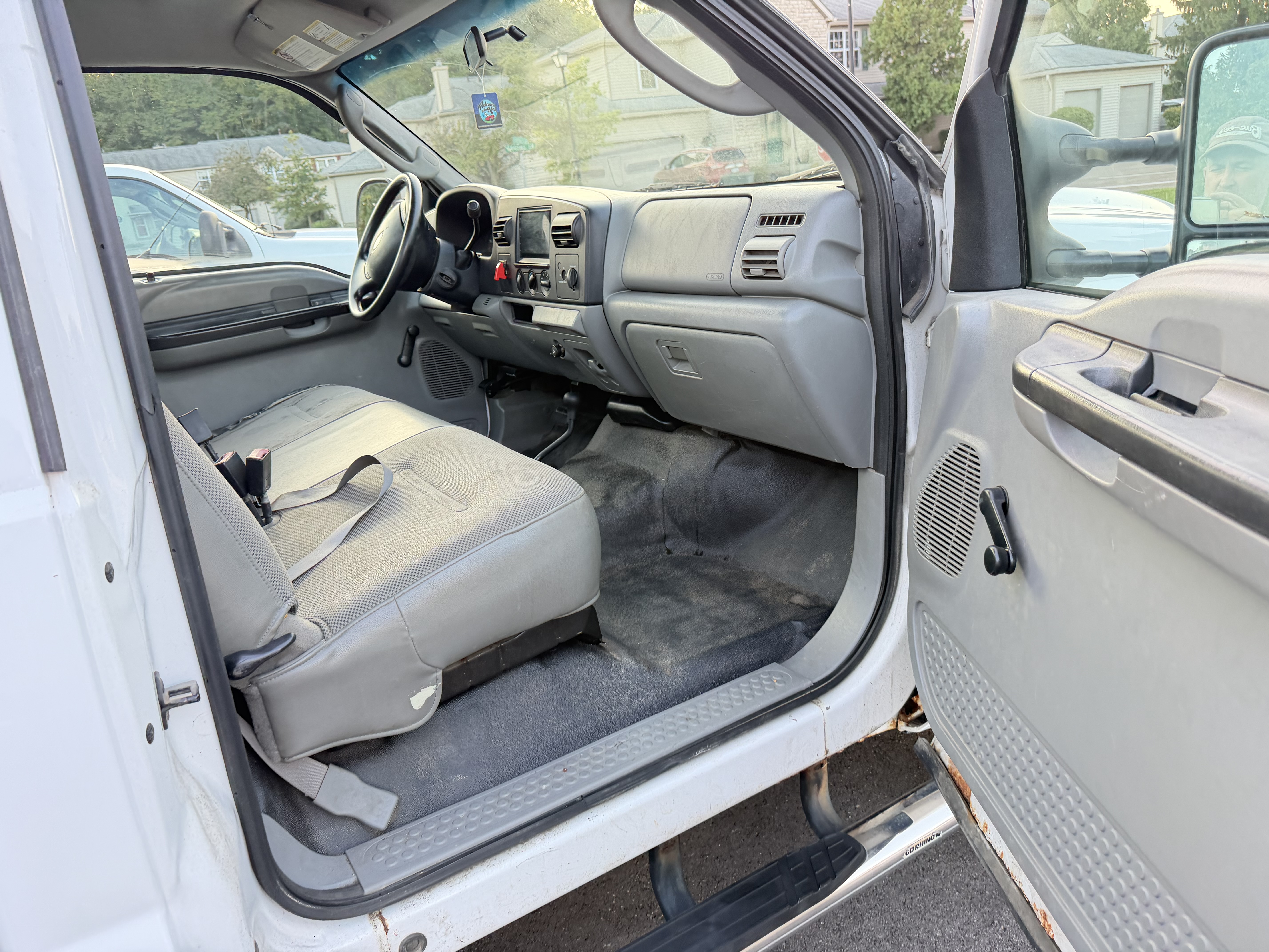 Used 2006 Ford F350 XL AWD/4WD image 5