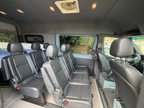 Used 2021 Mercedes-Benz Sprinter 2500 image 16
