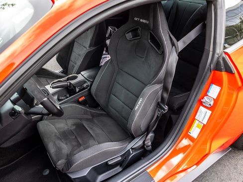 Used 2017 Ford Mustang Shelby GT350 w/ Electronics Package image 16