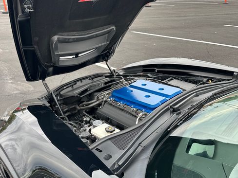 Used 2016 Chevrolet Corvette Z06 w/ 3LZ Preferred Equipment Group image 15