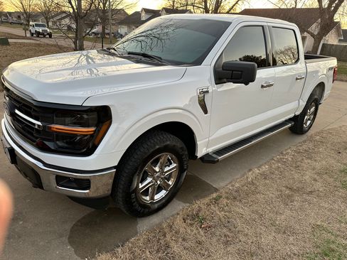 Used 2024 Ford F150 XLT w/ FX4 Off-Road Package image 2