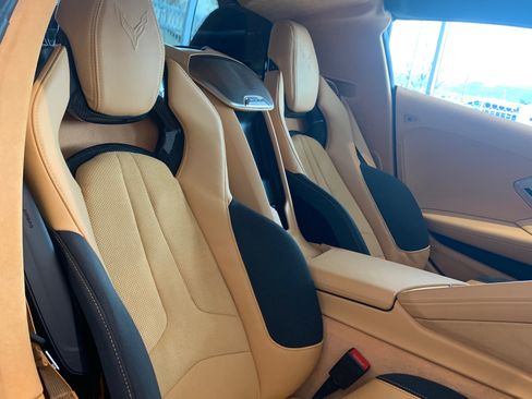 Used 2021 Chevrolet Corvette Stingray Coupe 2D w/ Z51 Performance Package image 8